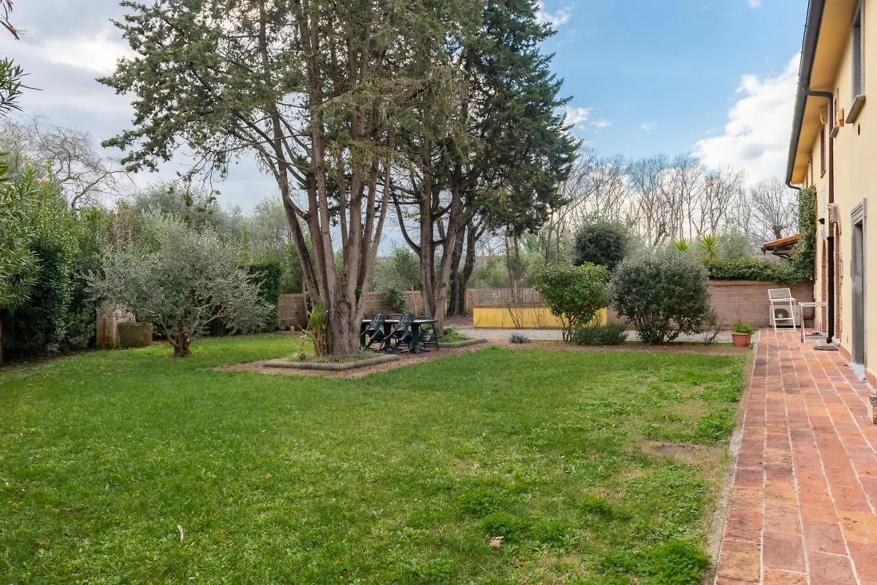 Apartment Ferienwohnung Le Virtu Migliarino Pisano Italien